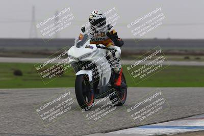 media/Nov-30-2025-TrackDaz (Sun) [[d8b22663df]]/A Group/Session 4 (Wheelie Bump)/